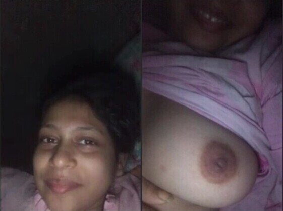 Bangladeshi-muslim-girl-desi-bhabhi-in-nude-big-boobs.jpg