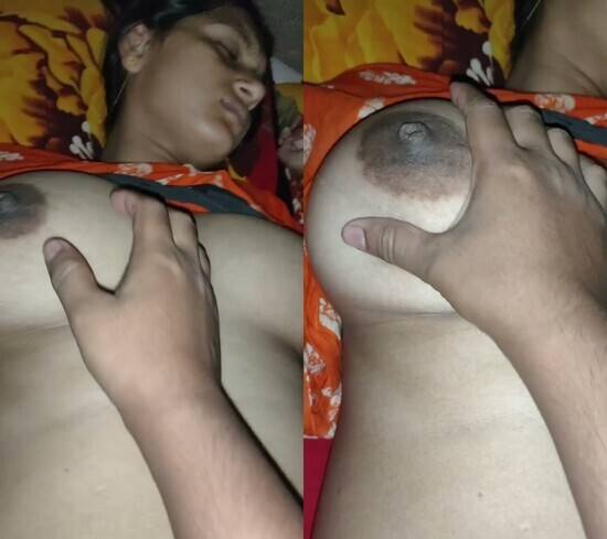 Beautiful-big-tits-bbw-xx-with-bhabi-boobs-pressed-hd.jpg