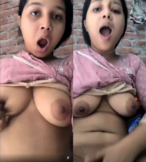 Bangladeshi-beautiful-18-horny-babe-desi-mms-in-fingering.jpg