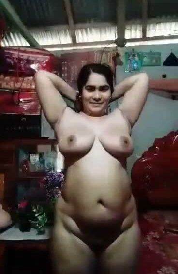 Bangladeshi-milk-tanker-bbw-bhabhi-xxxn-nude-live-mms.jpg
