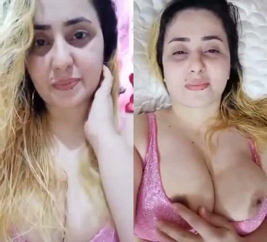 Pak-super-beautiful-bhabi-pak-sex-com-fingering-pussy-mms.jpg