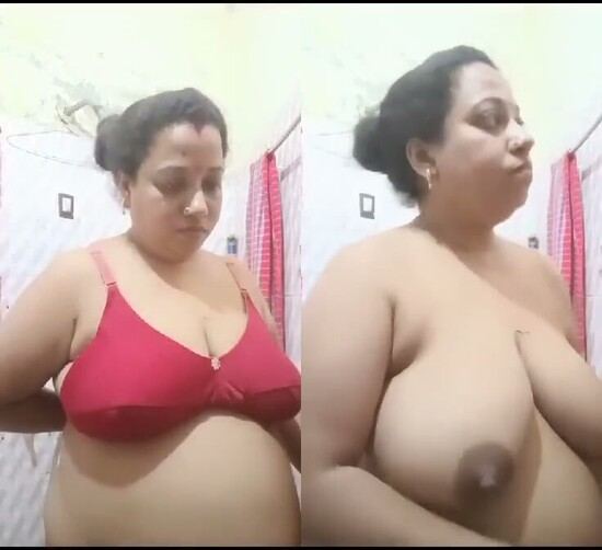 Real-milk-tanker-bbw-milf-desi-aunty-xvideo-big-tits-bathroom-nude.jpg